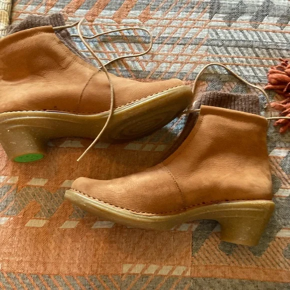 Brand new El Naturalista Aqua booties Size 37 - Picture 4 of 7